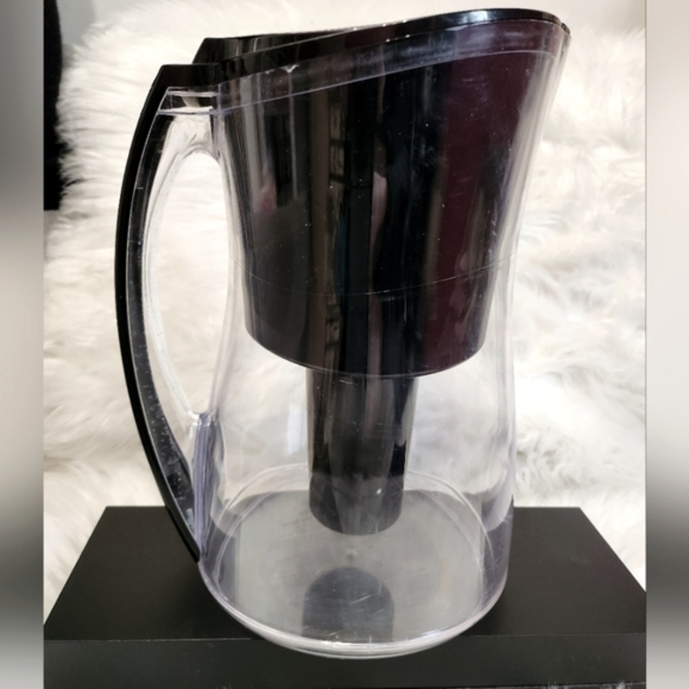 Brita‎ water filter 8 cup pitcher